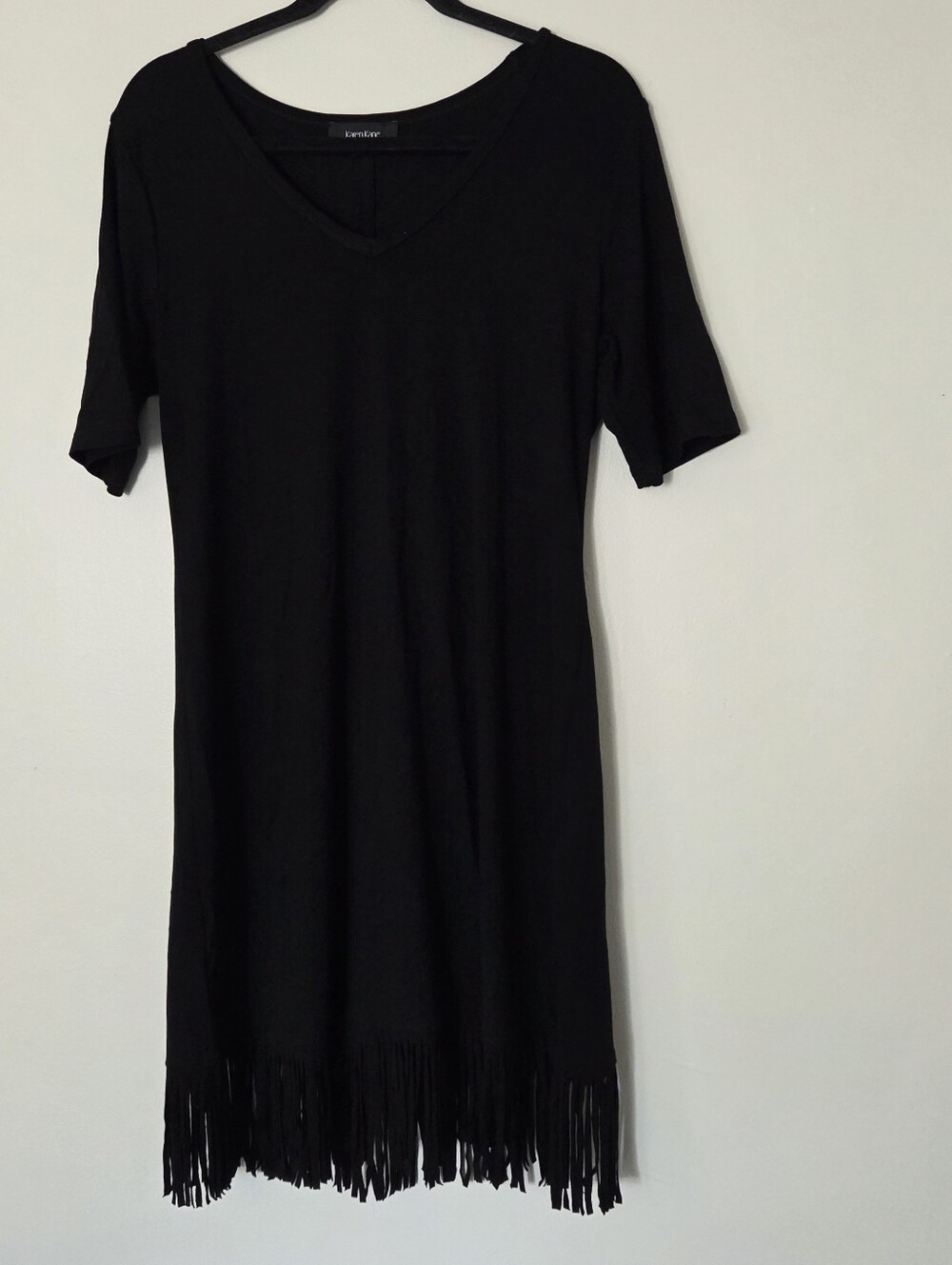 Karen Kane Size Large Black V-Neck Fringe Hem Dress